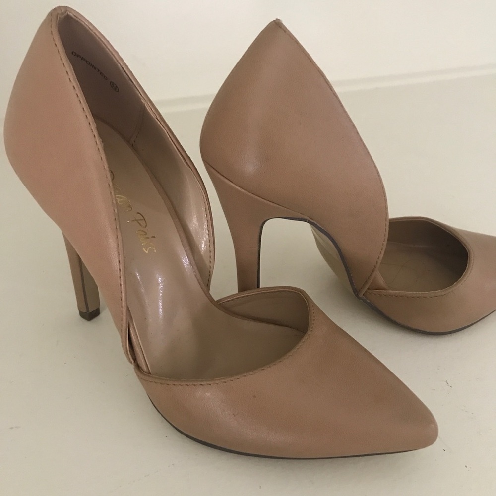 Shoes size 5.5